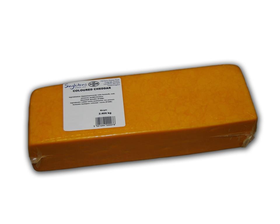 Cheddar blok 1/2 2,5kg